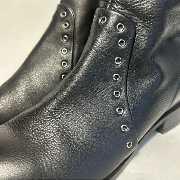 Topshop Leather Boots Women’s Size 39 Black With Metal Accent buttons - Picture 2 of 9